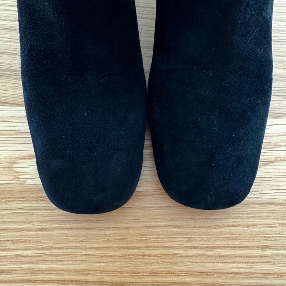Prada suede boots size6. Authentic - Picture 3 of 9